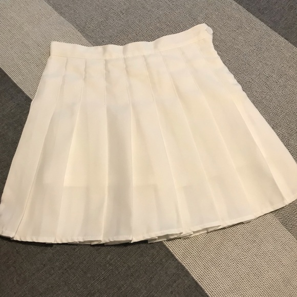 Oak + Fort White Pleated Tennis Mini Skirt - Picture 2 of 4